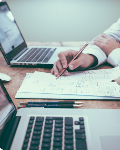 A proposal for standardized evaluation of epidemiological models