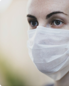 Nonmechanistic forecasts of seasonal influenza with iterative one-week-ahead distributions